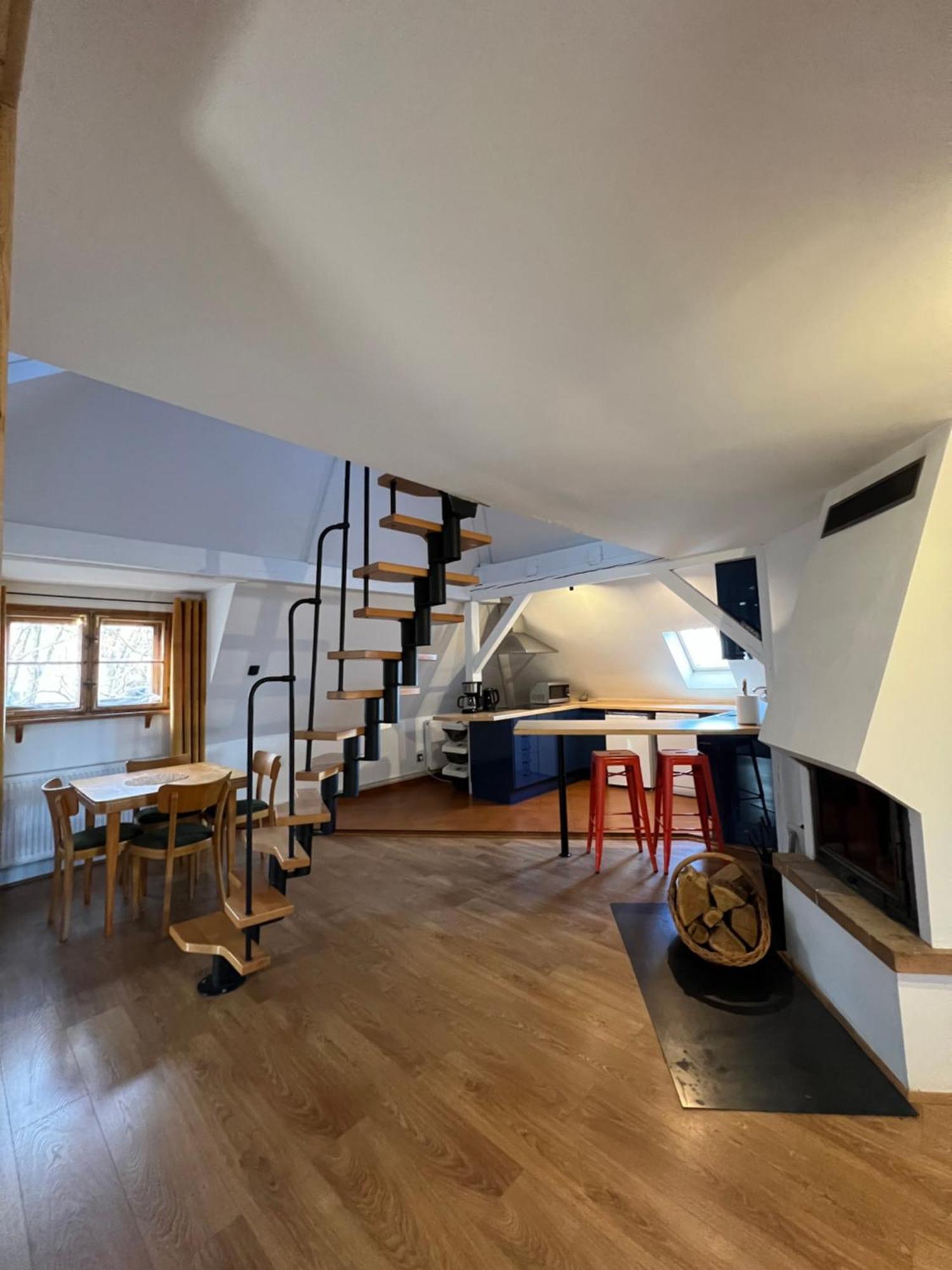 Villa Stara Apteka Srebrna Góra Buitenkant foto
